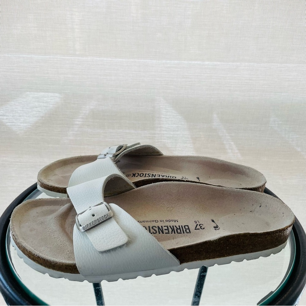 GUC Birkenstock Madrid leather sandals in white/cream. Size 37 (slim fitting) - Picture 1 of 10